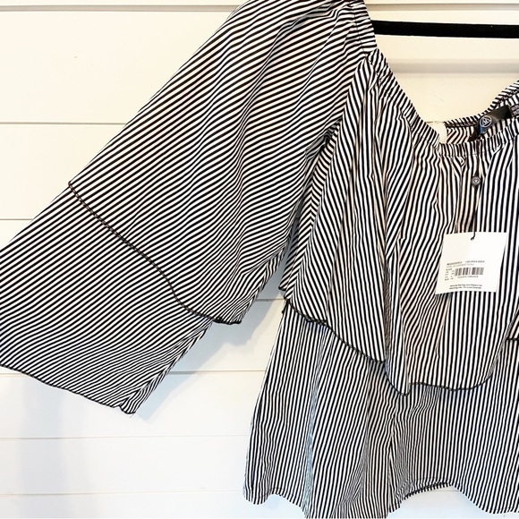 Missguided | NWTs Stripped Layered Bell Sleeve Romper Size 6 - Picture 6 of 12